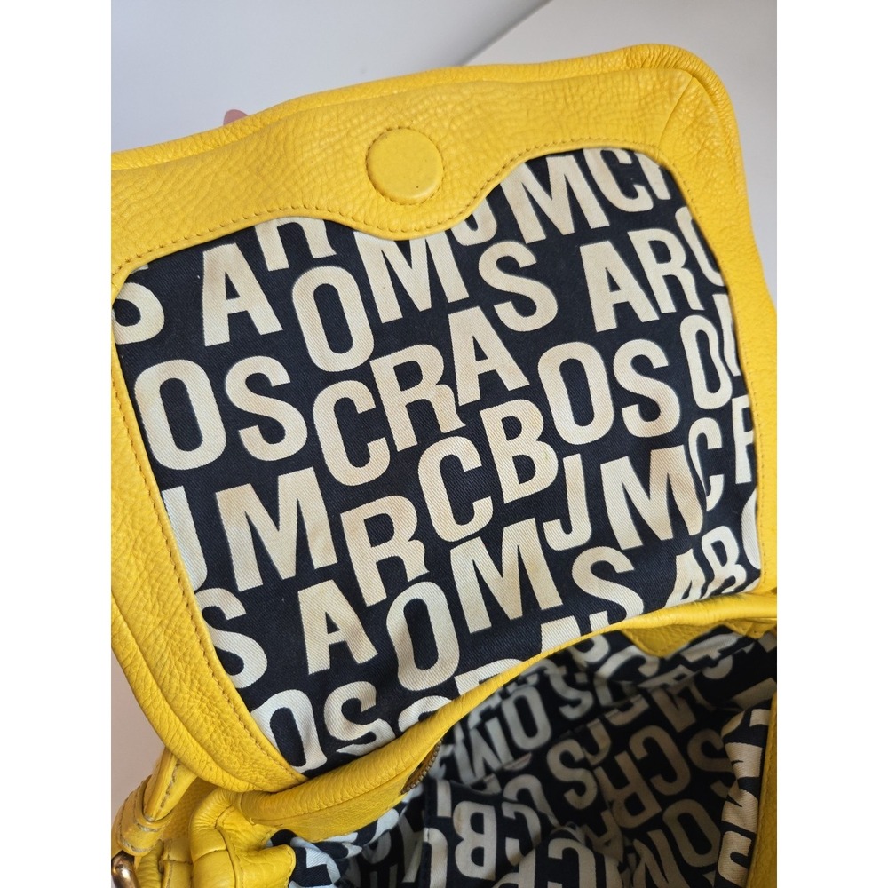 MARC by MARC JACOBS Classic Q Lil Ukita Leather Hobo Bag in Yellow Flap Shoulder - Picture 12 of 13